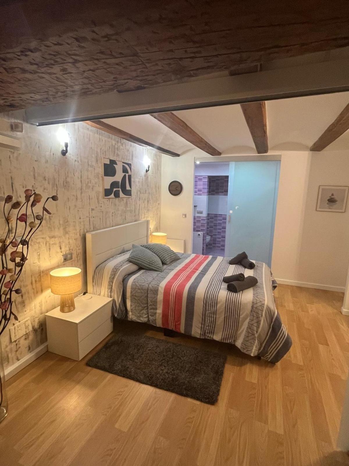 Apartamentos El Olivo Валенсия Екстериор снимка
