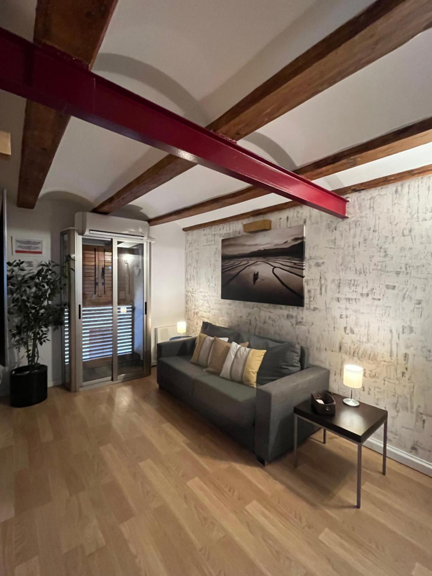 Apartamentos El Olivo Валенсия Екстериор снимка