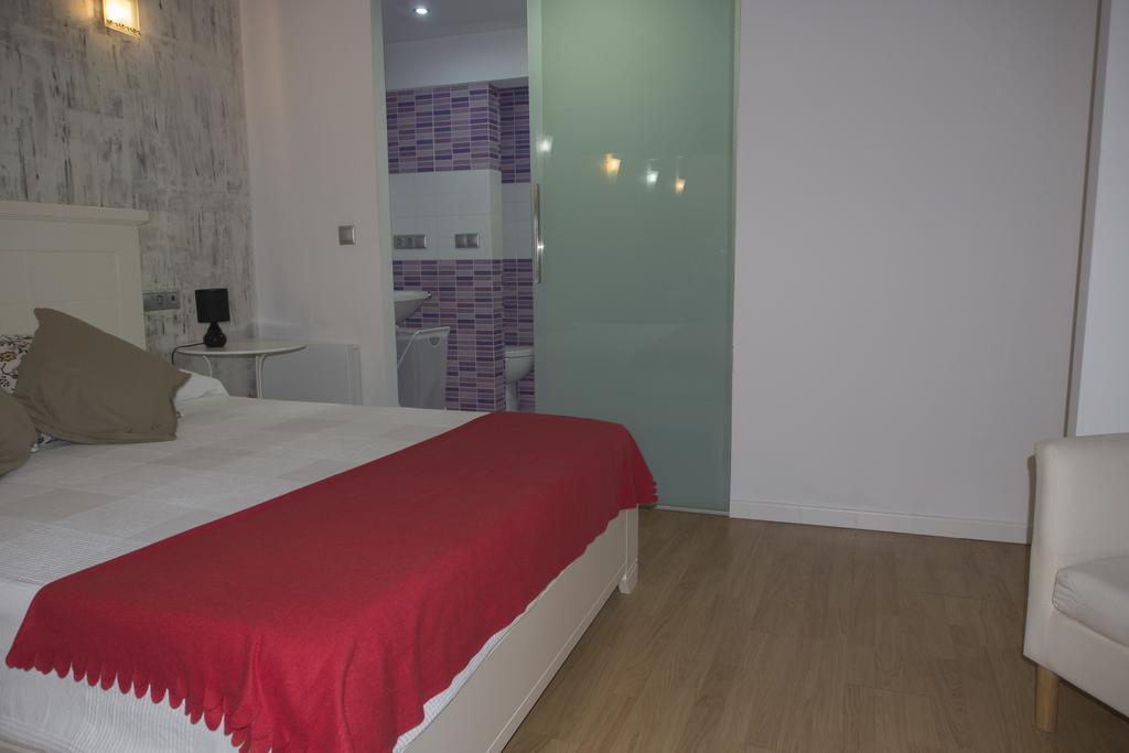 Apartamentos El Olivo Валенсия Екстериор снимка